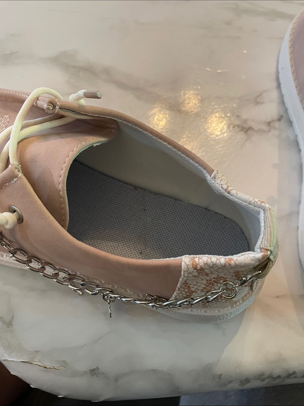 Loafer - Picture 3 of 4